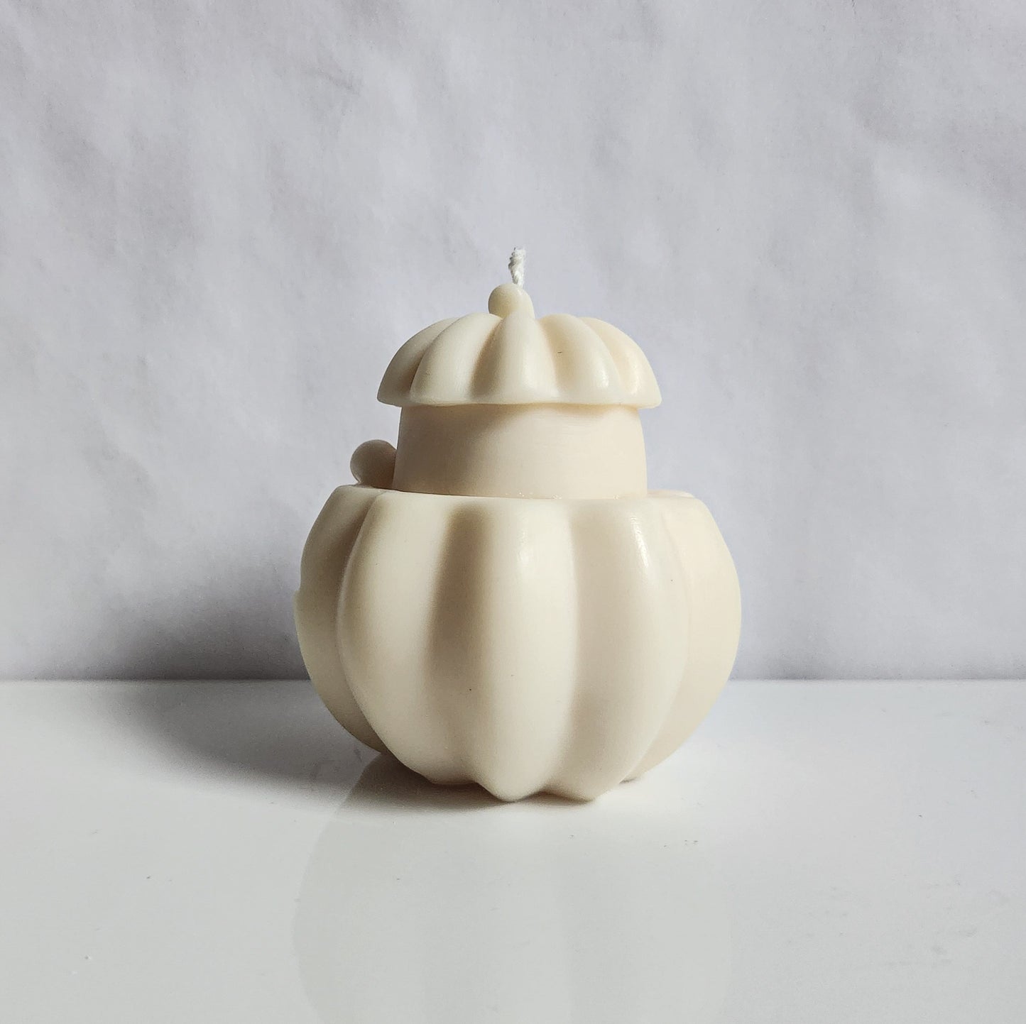 Phantom Pumpkin Crown Ghost Candle