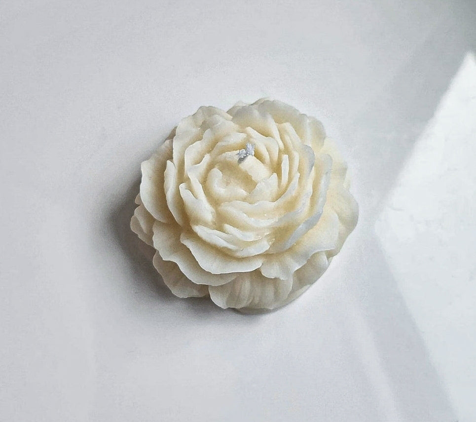 Perfect Peony Flower Candle (Medium)