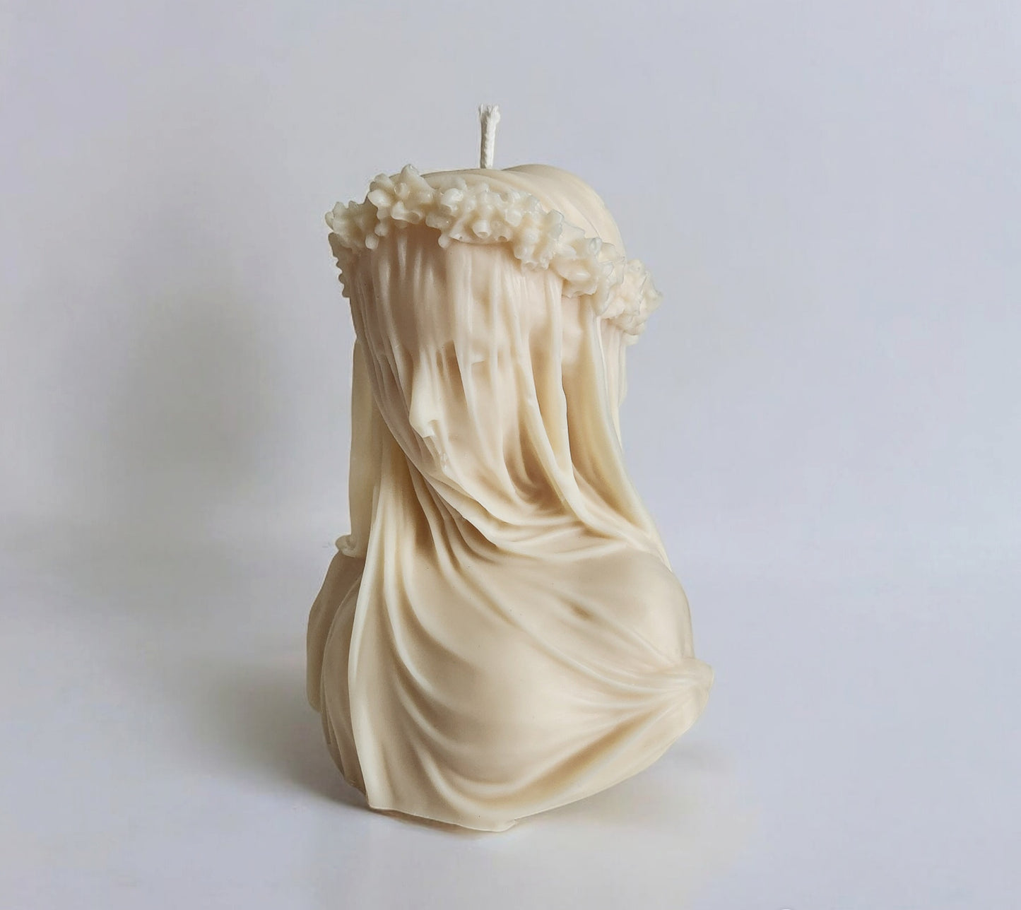 Ghostly Mourning: The Veiled Queen Candle (Huge)