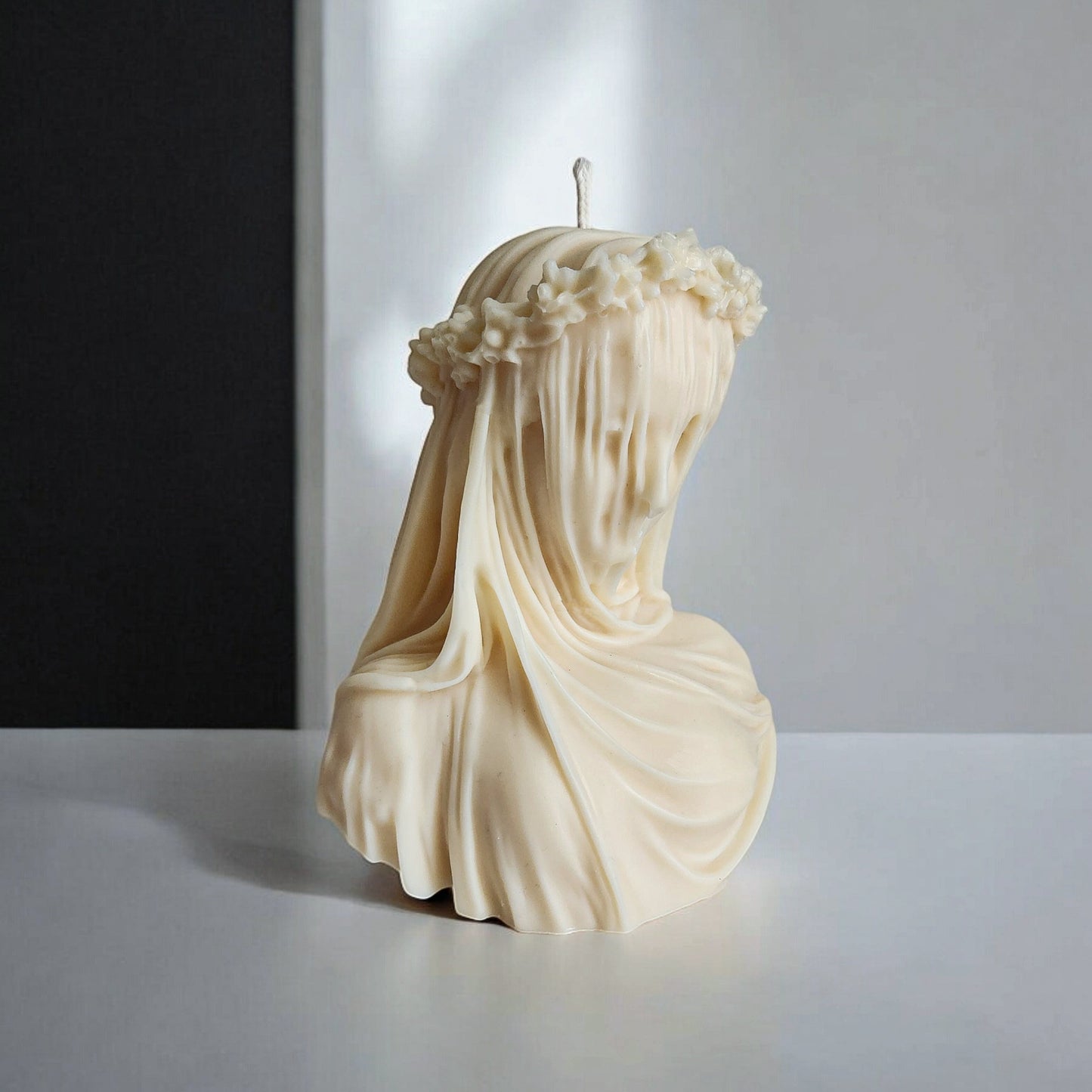 Ghostly Mourning: The Veiled Queen Candle (Huge)