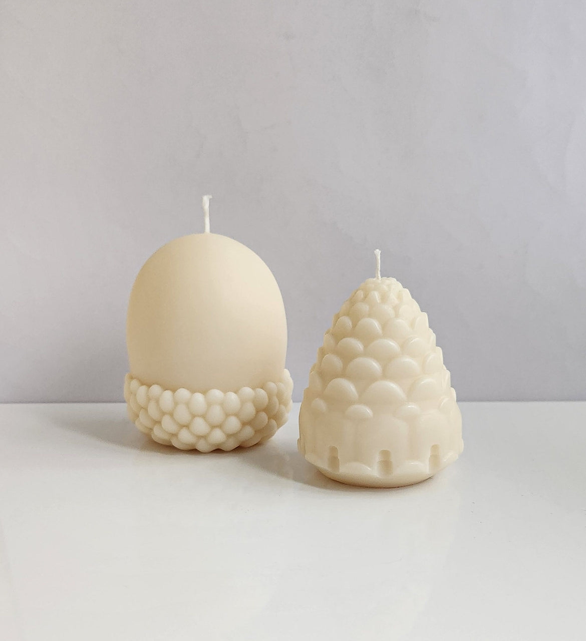 Pinecone Candle