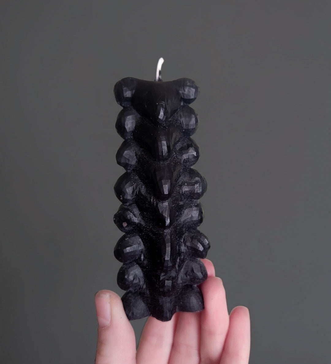 Nocturne Groove Vertebrae Candle