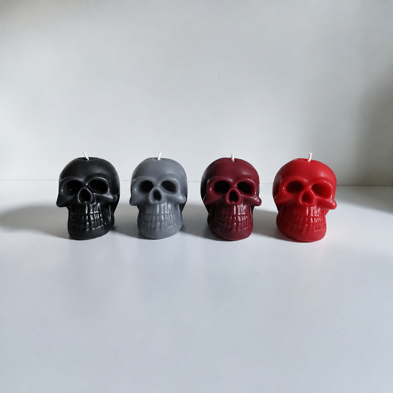 Mourning Stone Skull Candle