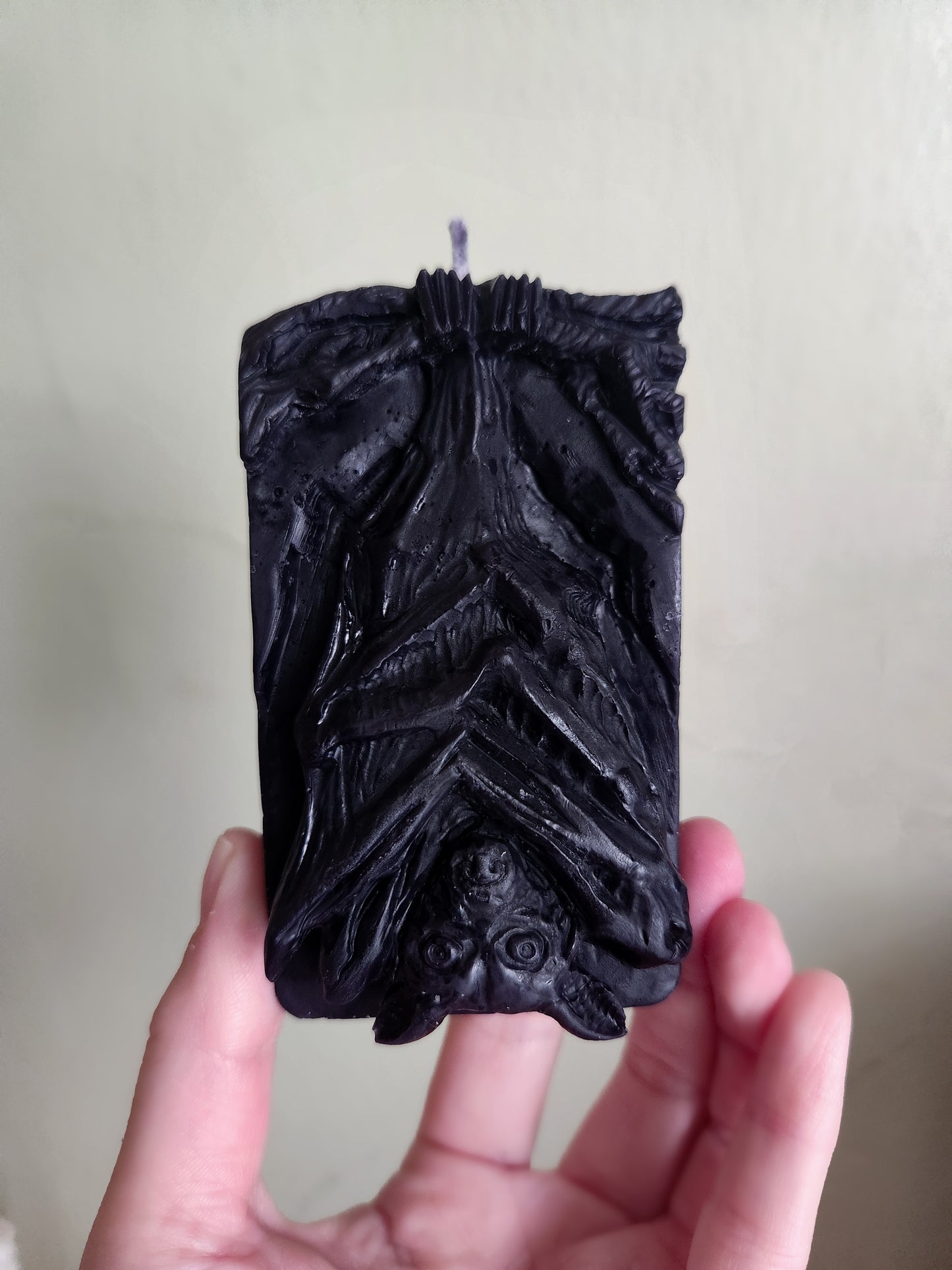 Nocturne Hanging Bat Candle