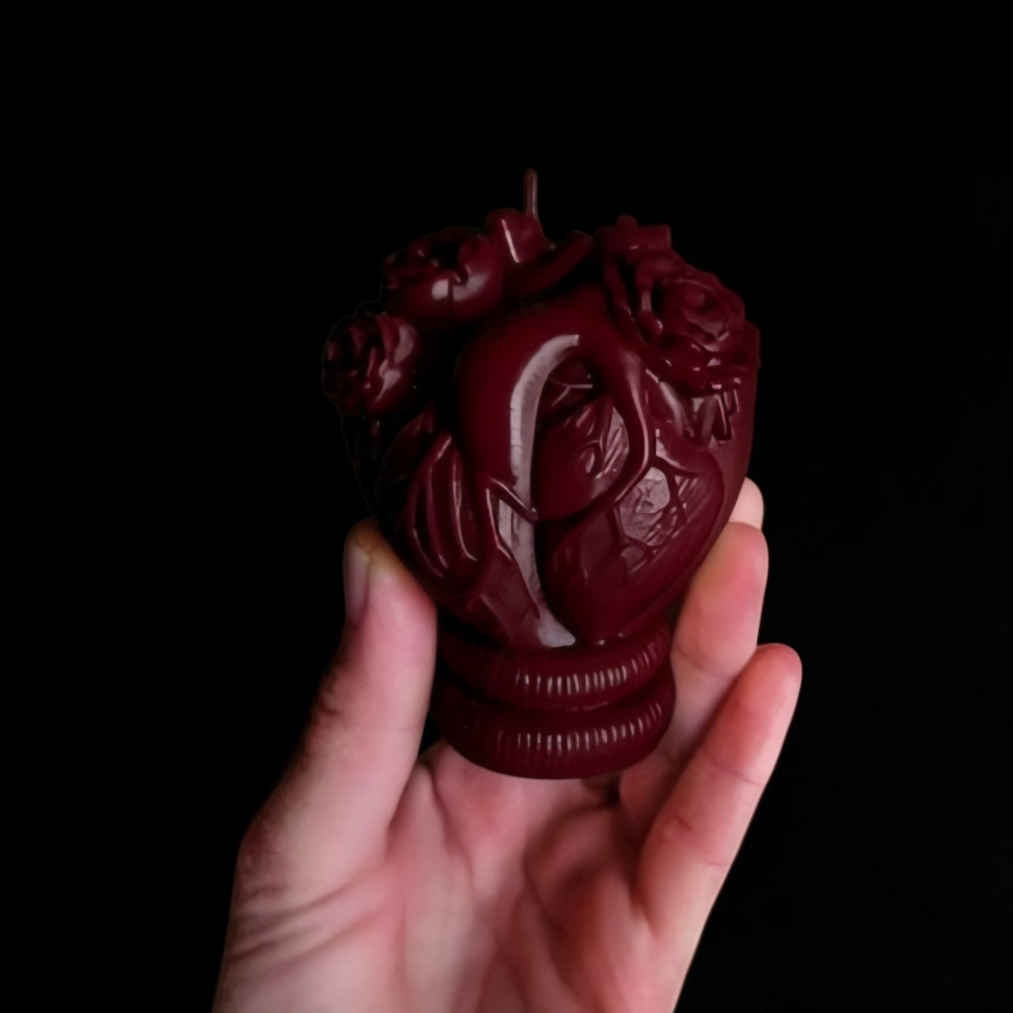 Blooming Heart: Thorned Romance Candle