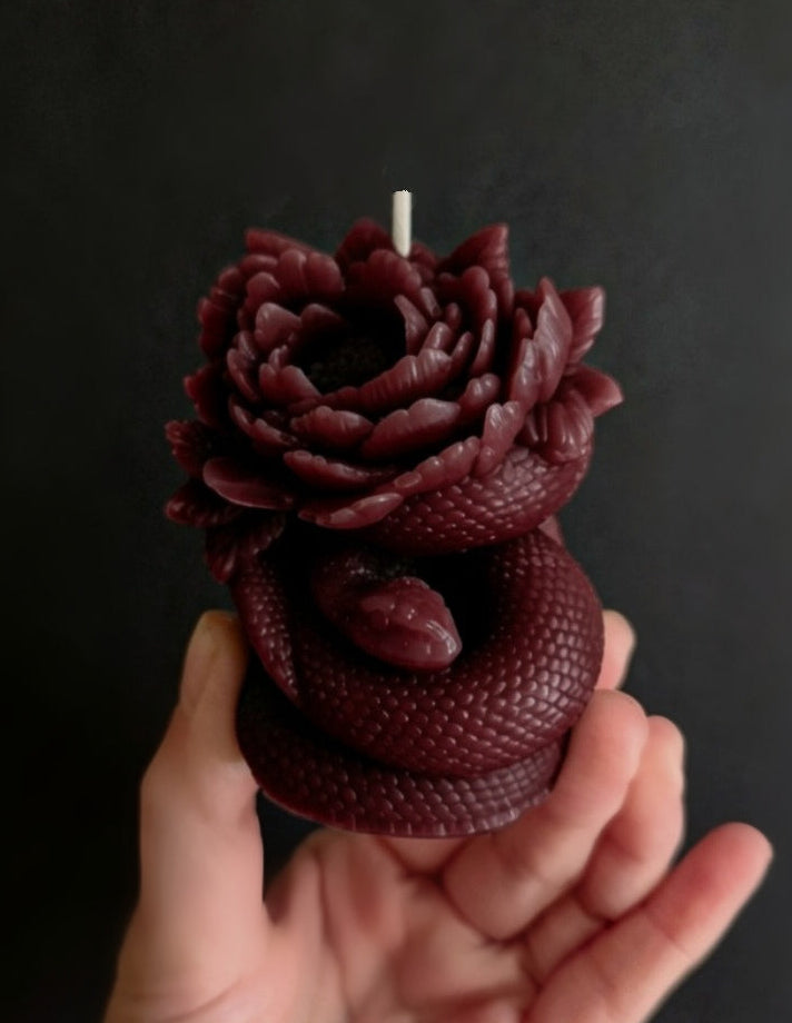 Thorned Camellia Snake Candle