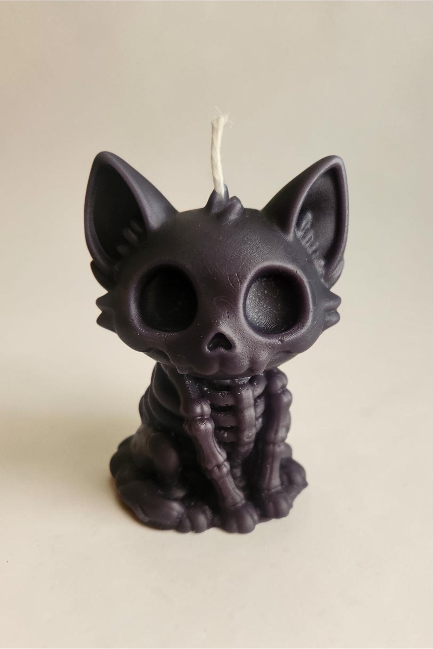 Bag O' Bones Kitty Candle