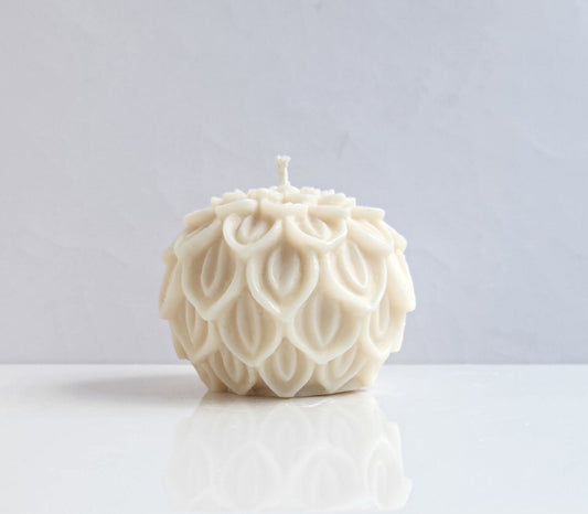 Serene Lotus Flower Candle (Medium)