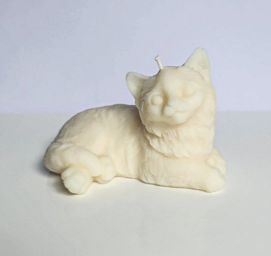 Nuggies the Ragdoll Kitty Cat Candle