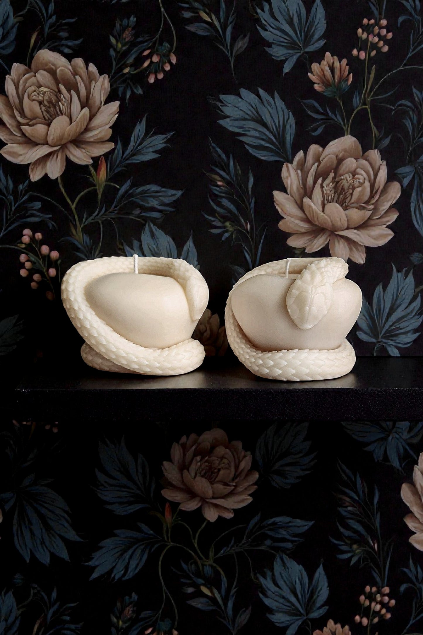 Lilith's Garden of Defiance Candle (Large)