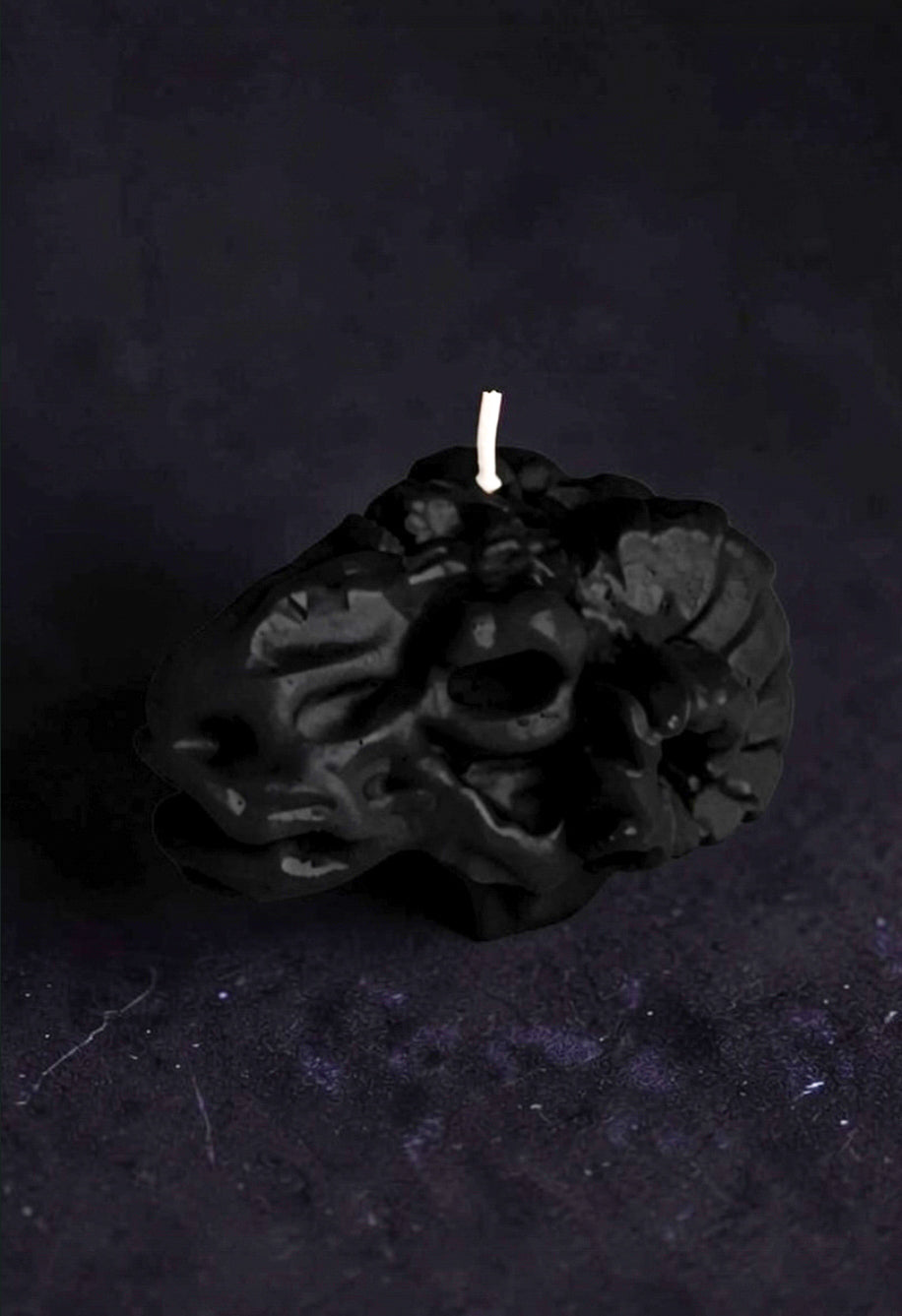 Skull of Secrets: Black Reliquary Candle