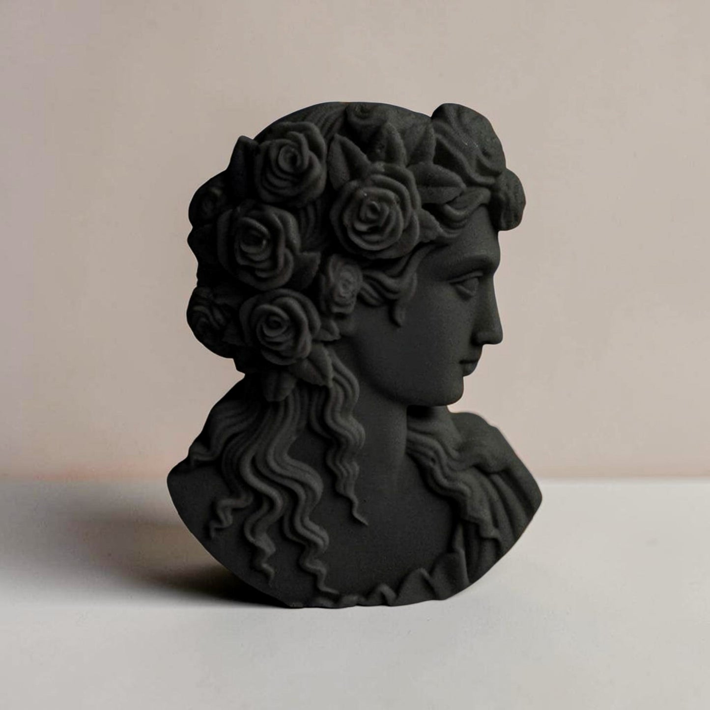 Midnight Bloom Goddess Candle (Large)