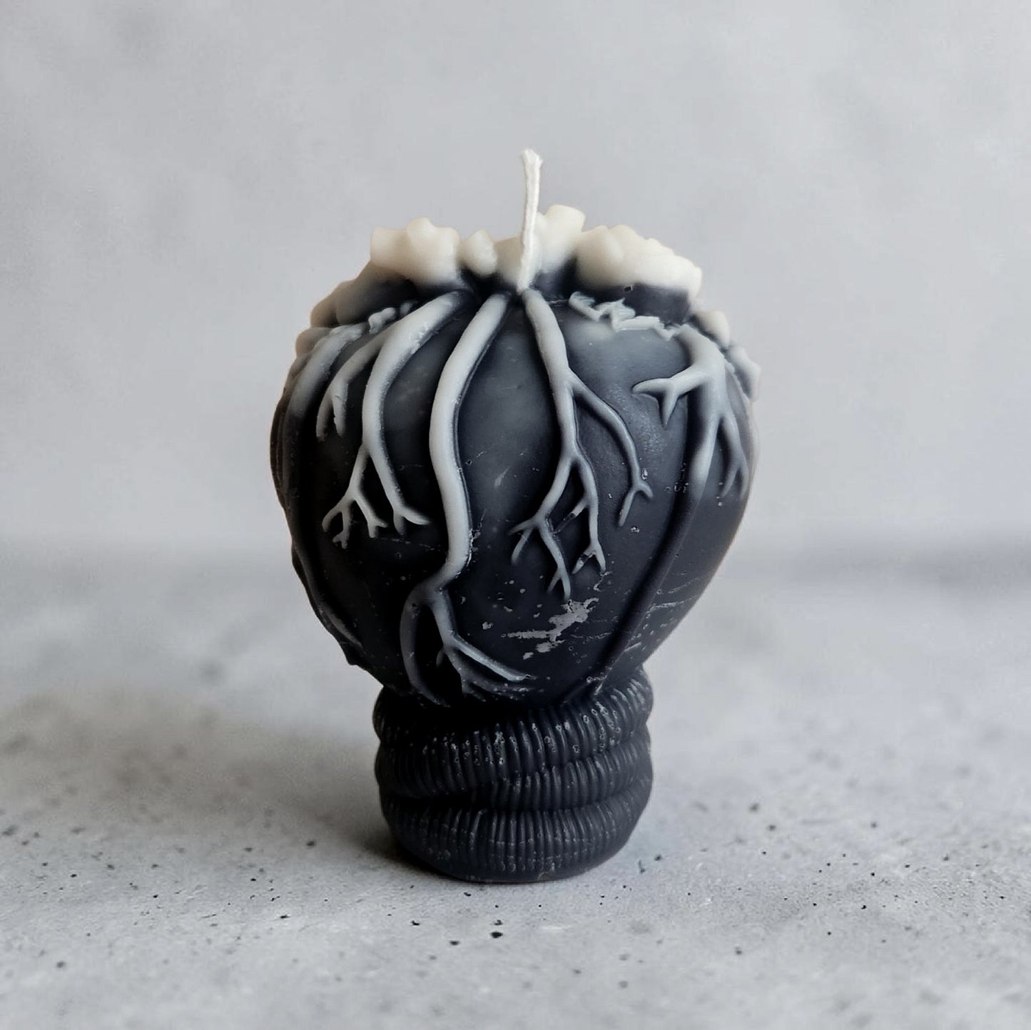Blooming Ghost Heart Candle