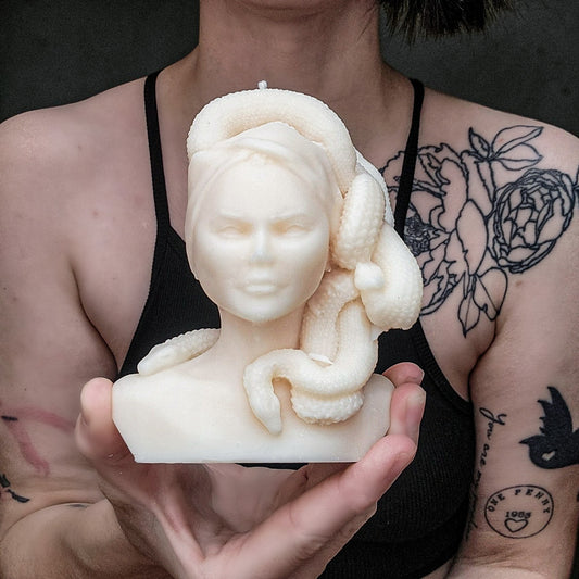 Serpentine Glow: The Medusa