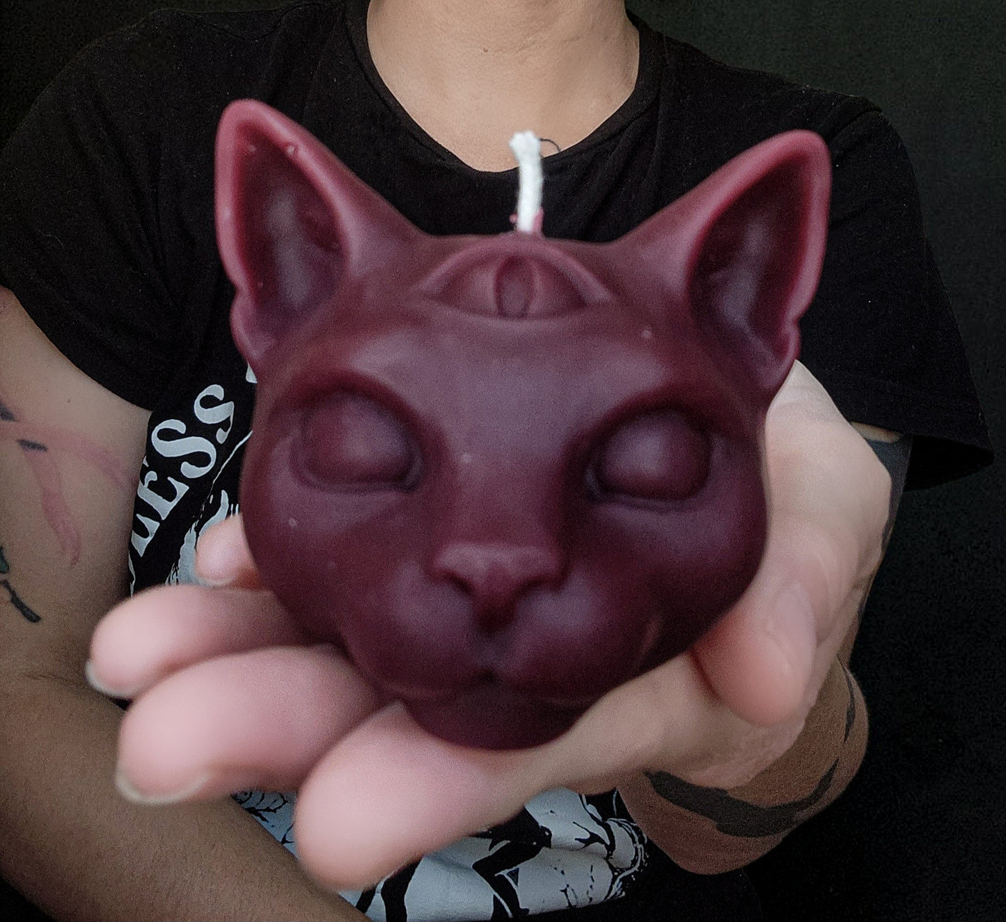 Three Eyed Kitty: Burgundy Familiar Candle
