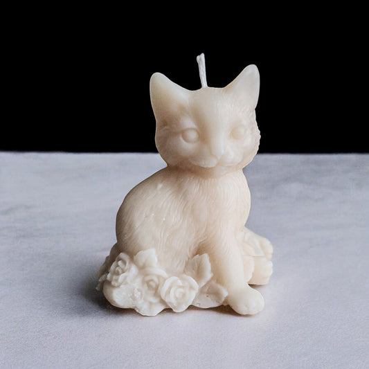 Blooming Whiskers Garden Kitty Candle