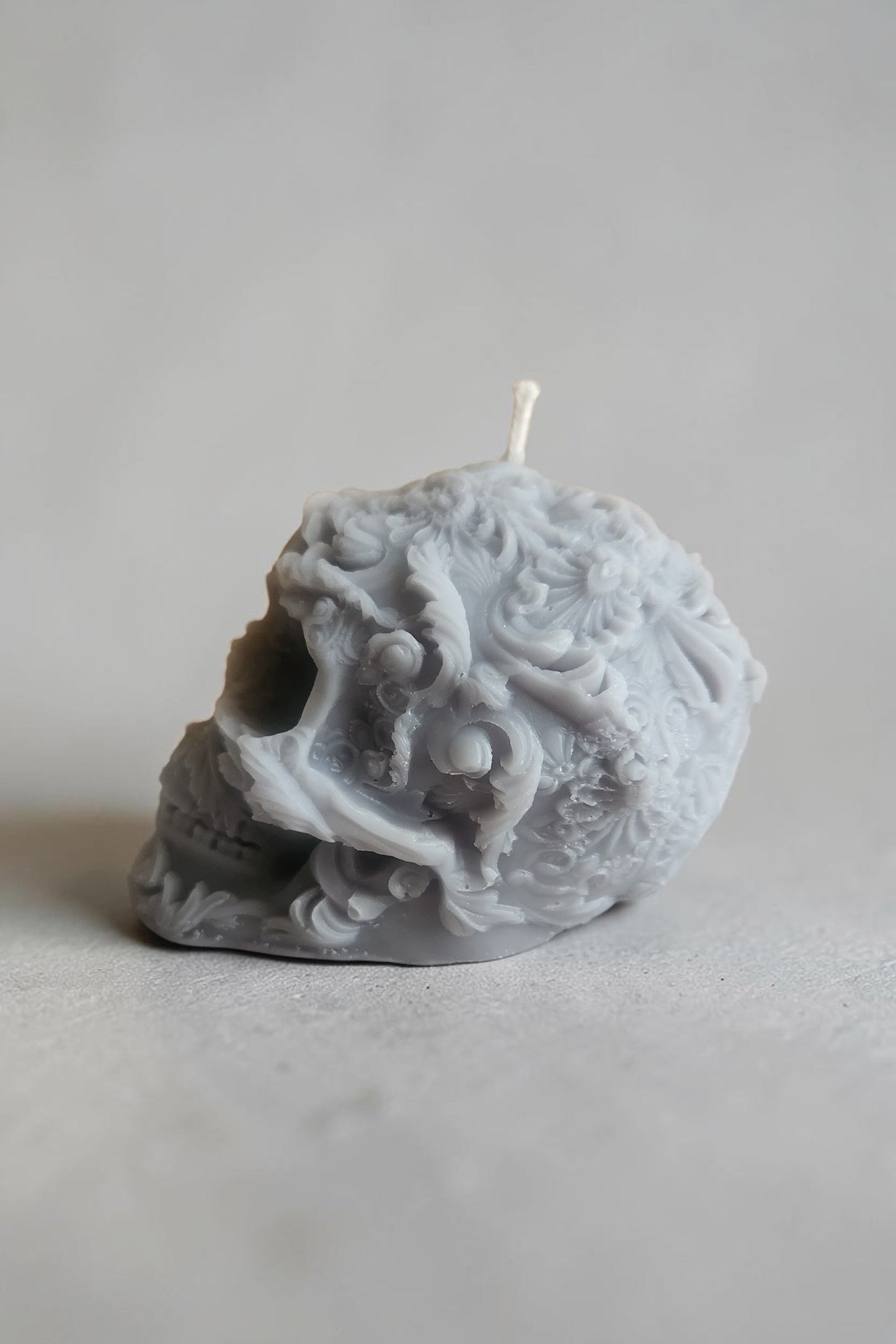 Eternal Shadow Floral Skull Candle
