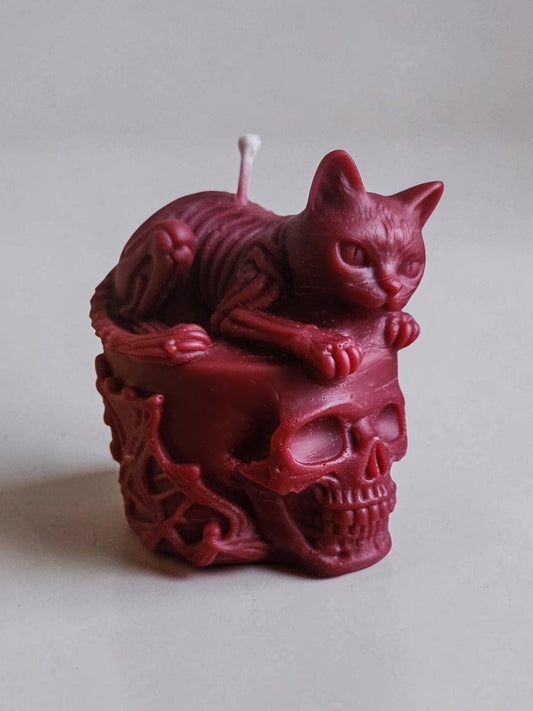 Memento Meowri Red Candle