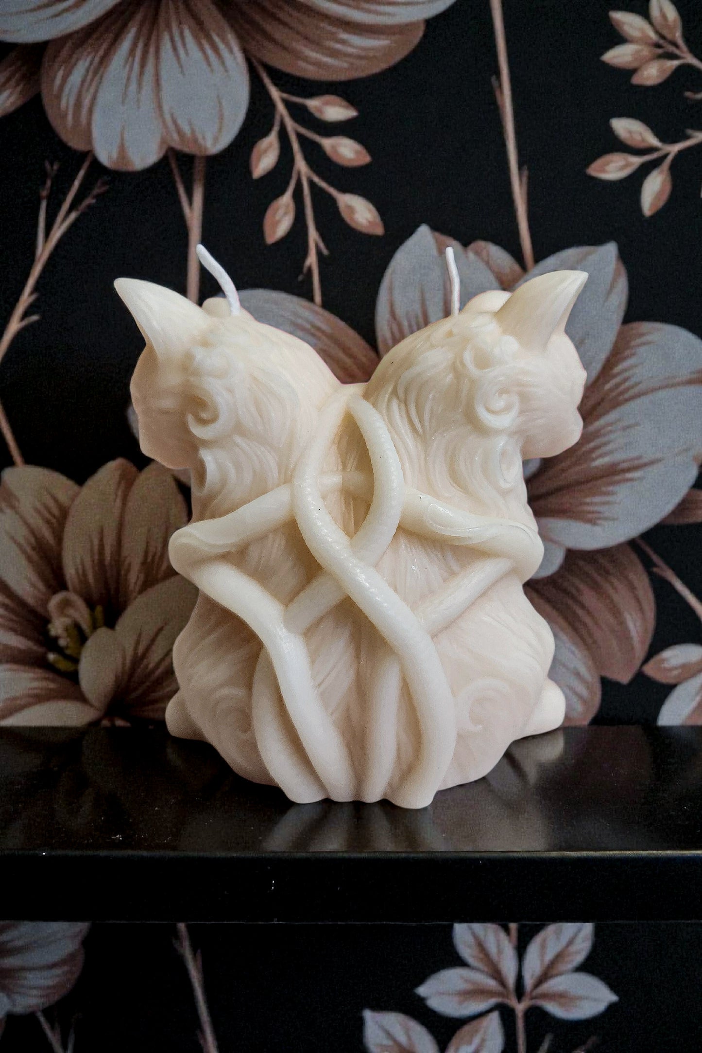 Bound by Tails Candle