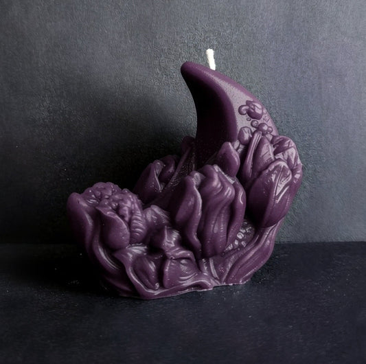 Black Violet Crescent Candle
