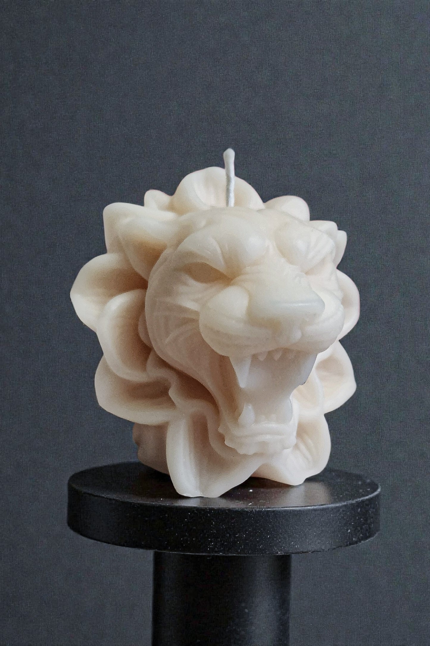 Floral Roar Candle