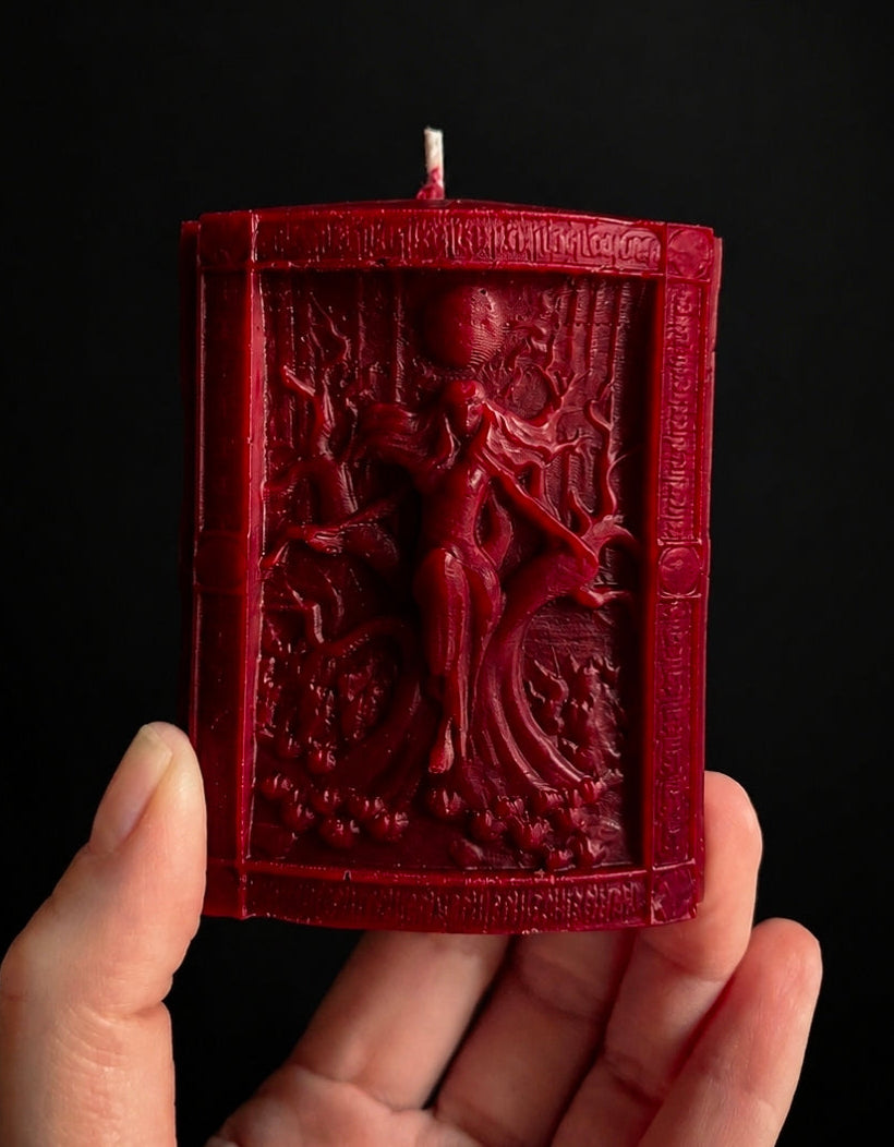 Hecate's Shadow Goddess Candle