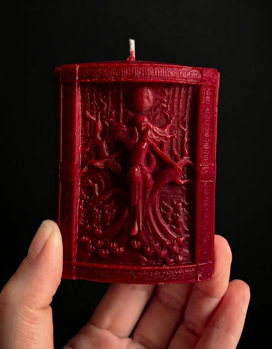 Hecate's Shadow Goddess Candle