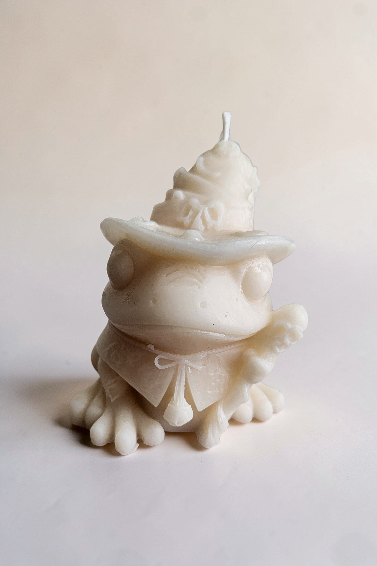 Hocus Croakus Frog Candle