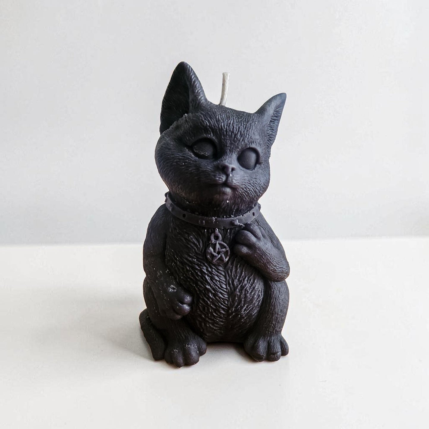 Pentagram Void Kitty Candle