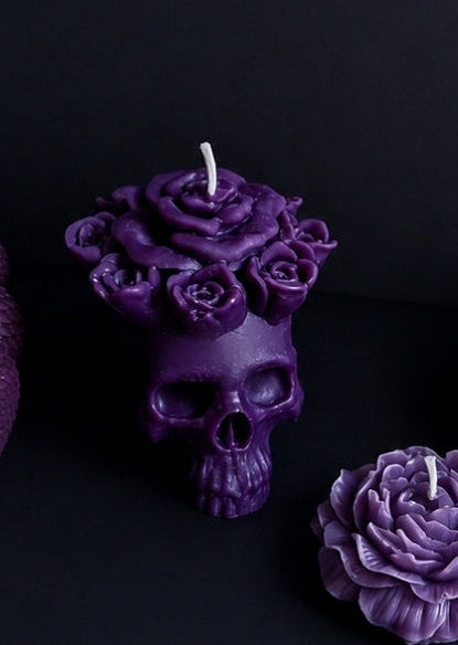 Mystic Thorned Majesty Skull Candle