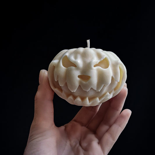 Haunting Harvest Pumpkin King Candle