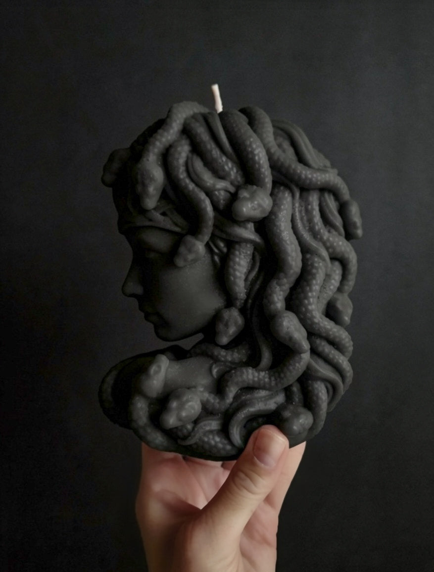 Medusa's Gaze: Midnight Curse Candle (Large)