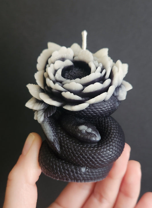Camellia Venom Snake Candle